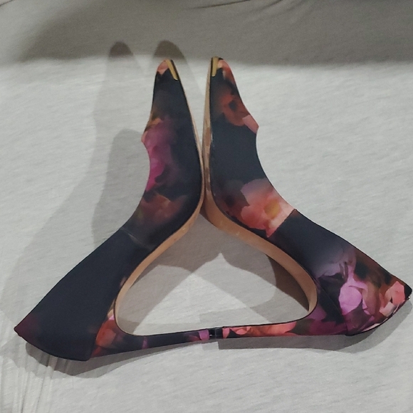 Ted Baker Multicolor Floral Heels - Picture 6 of 11